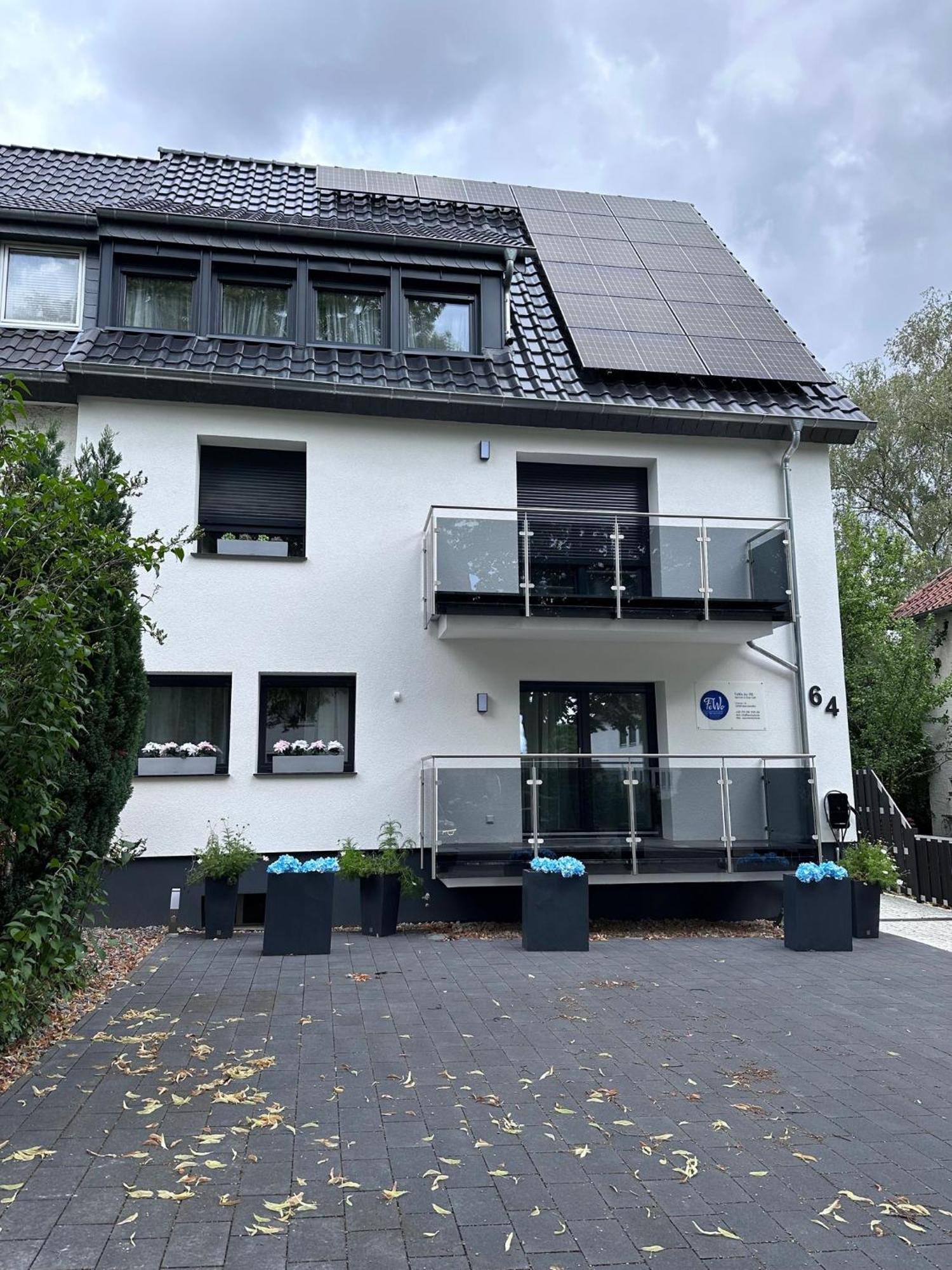 Fewo By Hd Mit Parkplatz, Wallbox, Wintergarten Bad Salzuflen Exterior photo